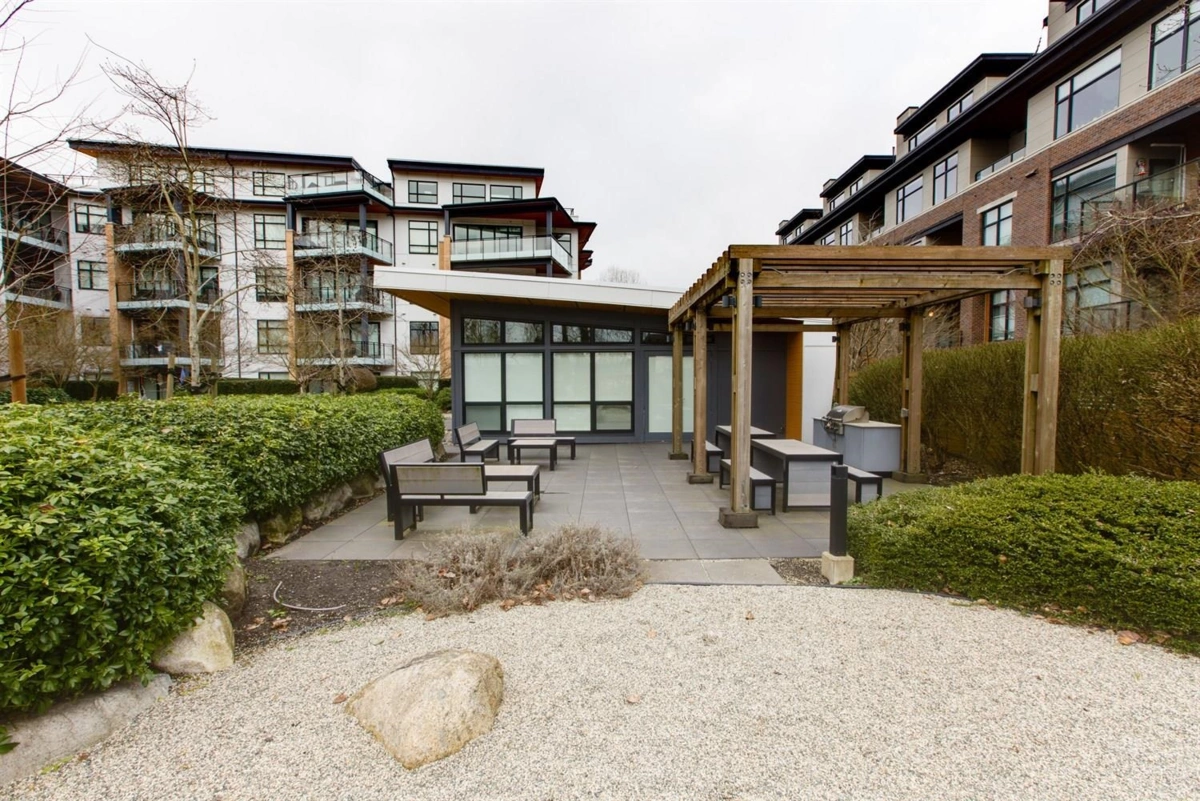 Swimming Pool Photo of 205 300 Salter Street, New Westminster, BC