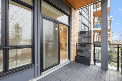 Laundry Room Photo of 205 300 Salter Street, New Westminster, BC
