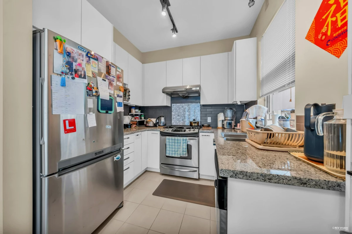 Kitchen Photo of 413 9388 Mckim Way, Richmond, BC