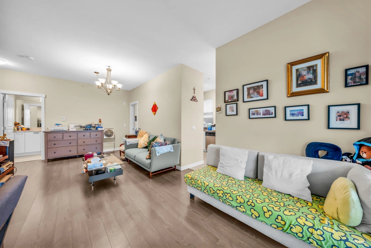 Laundry Room Photo of 413 9388 Mckim Way, Richmond, BC