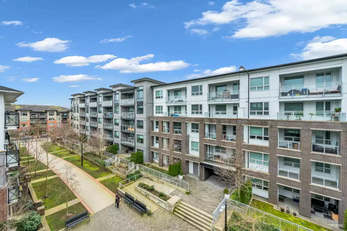 Powder Room Photo of 413 9388 Mckim Way, Richmond, BC