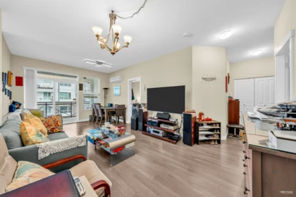 413 9388 Mckim Way, Richmond, BC