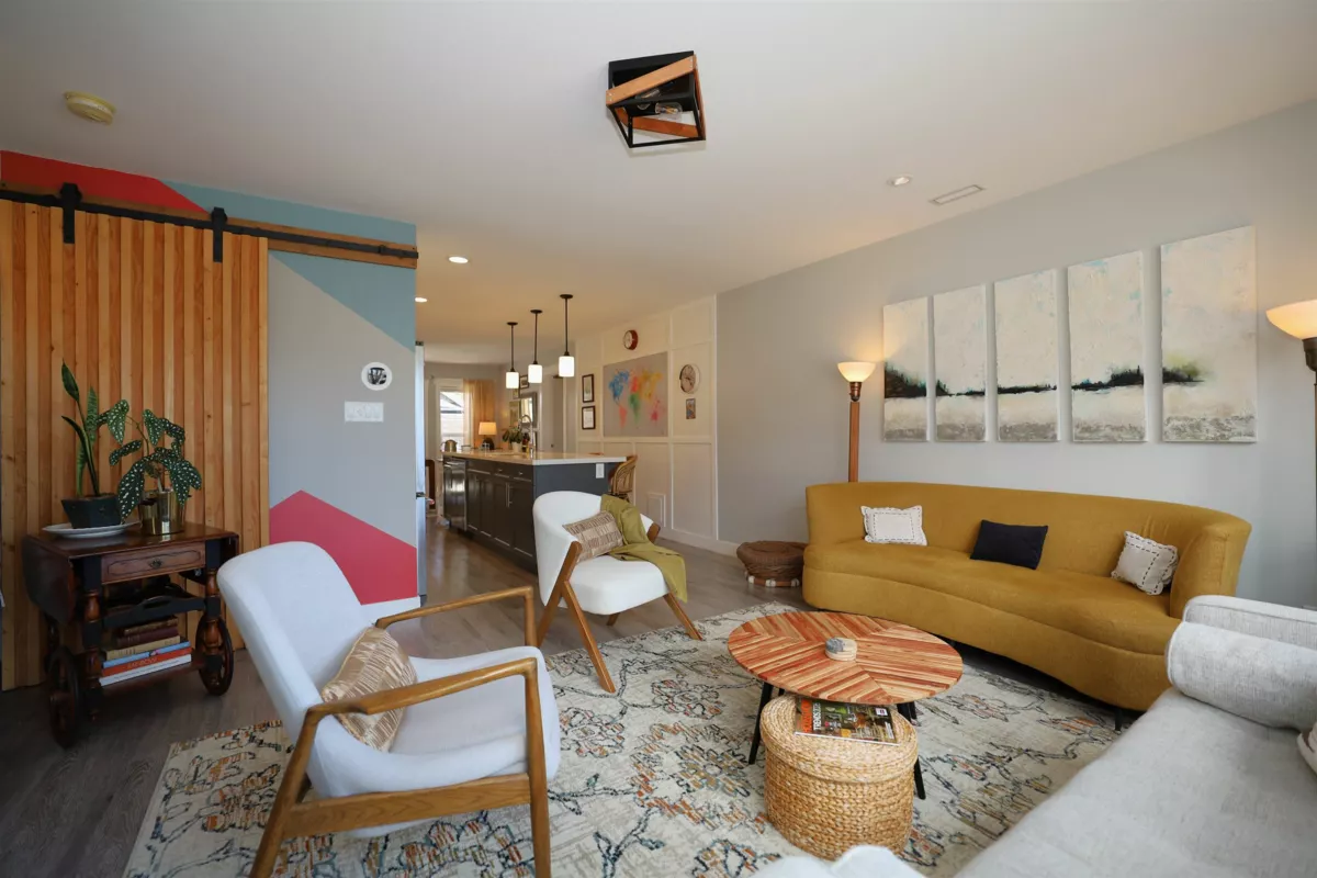 Breakfast Nook Photo of 766 Cooper Lane, Gibsons, BC