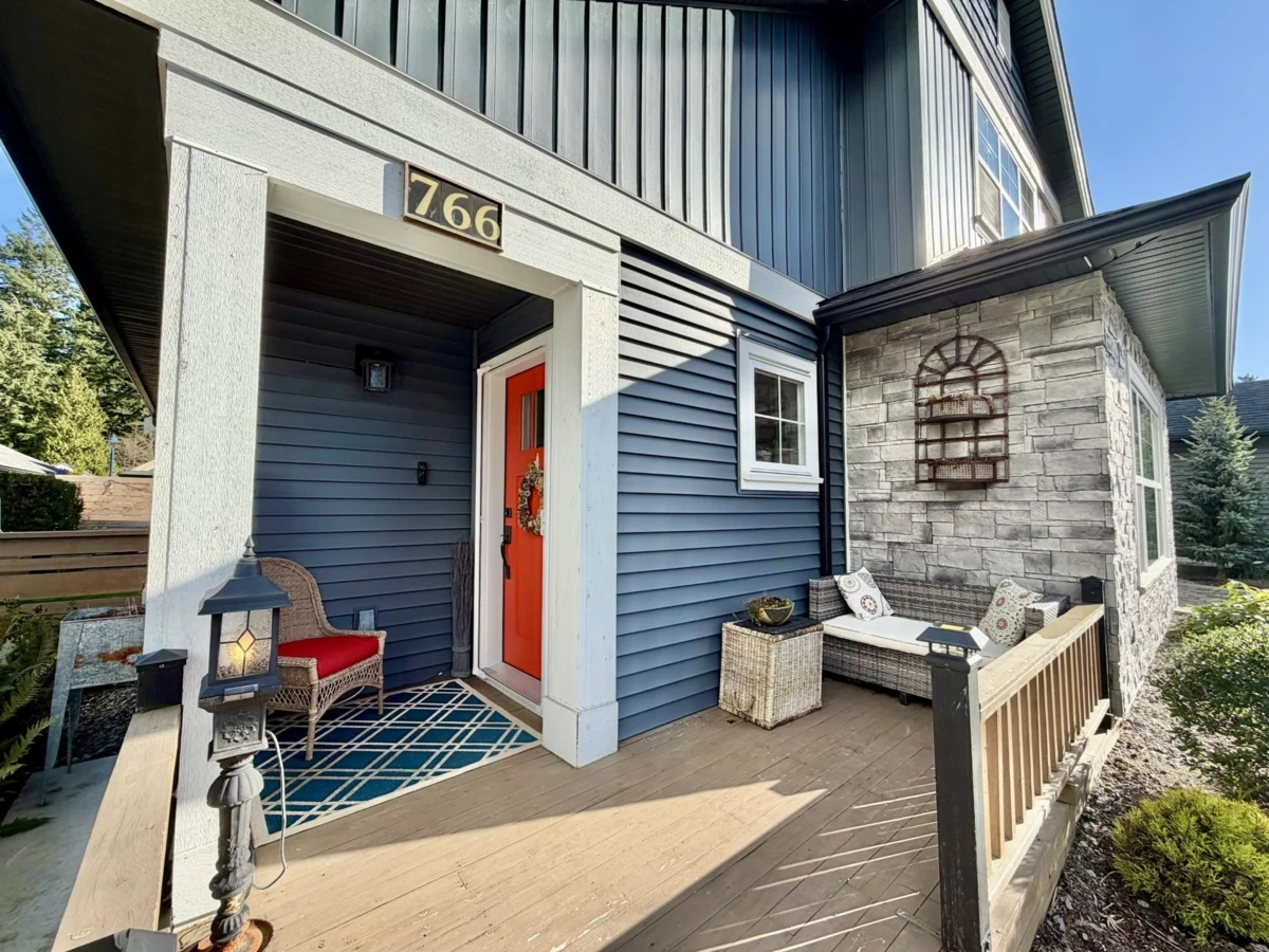 Family Room Photo of 766 Cooper Lane, Gibsons, BC