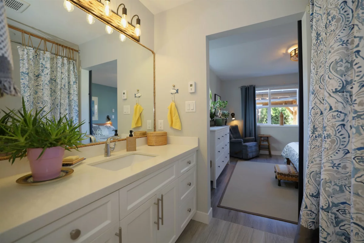 Outdoor Patio Photo of 766 Cooper Lane, Gibsons, BC