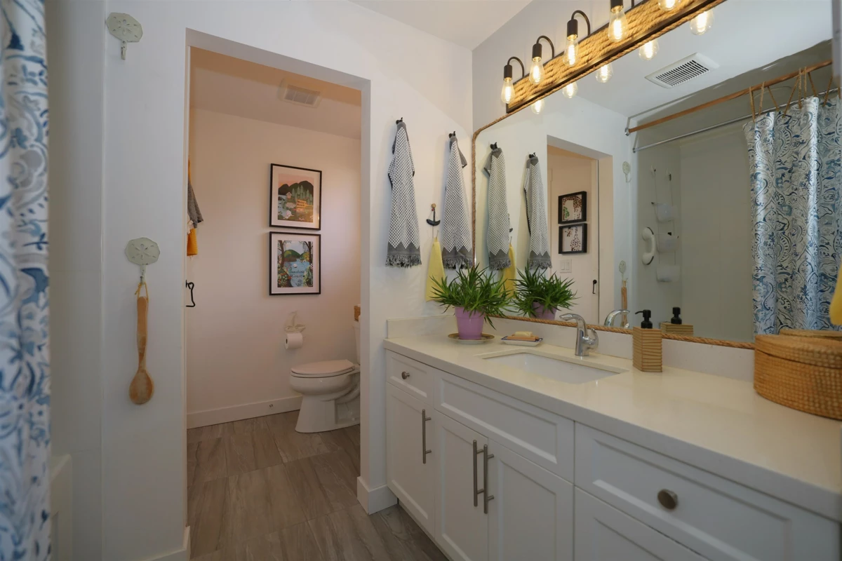 Staircase Photo of 766 Cooper Lane, Gibsons, BC