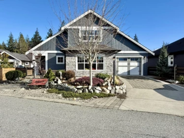 766 Cooper Lane, Gibsons, BC, Gibsons — Single Family Residence for sale