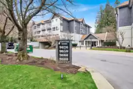 215 9626 148 Street, Surrey, BC