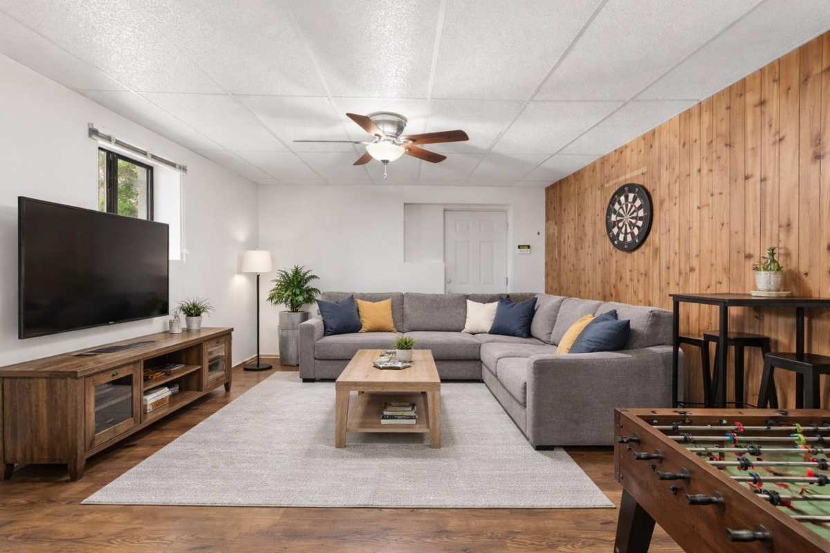 Front Yard Photo of 10580 Rosebrook Road, Richmond, BC