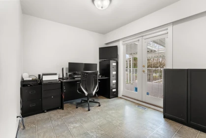 Walk-In Closet Photo of 10580 Rosebrook Road, Richmond, BC