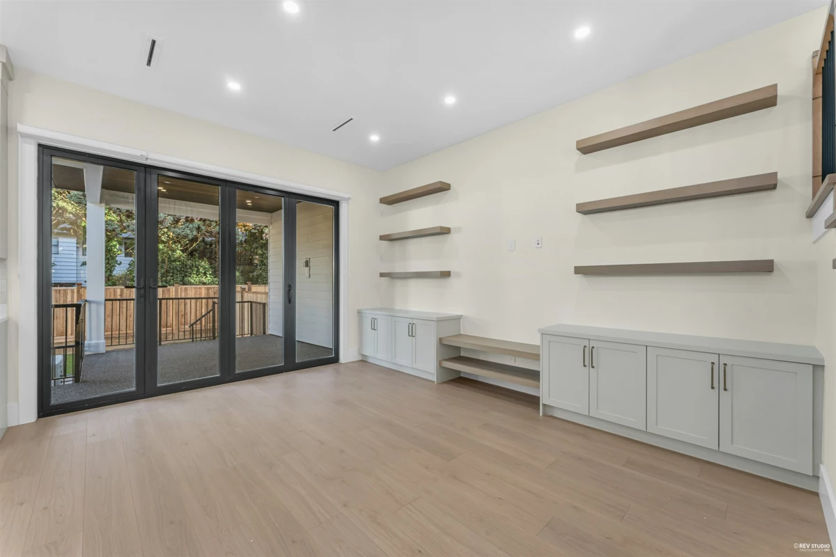 Breakfast Nook Photo of 11741 80 Avenue, Delta, BC