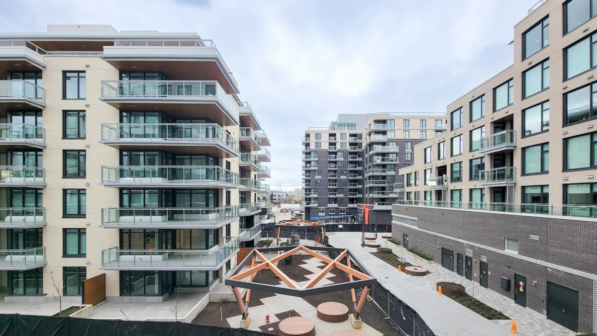 Entry Foyer Photo of 327 755 Harbourside Drive, North Vancouver, BC