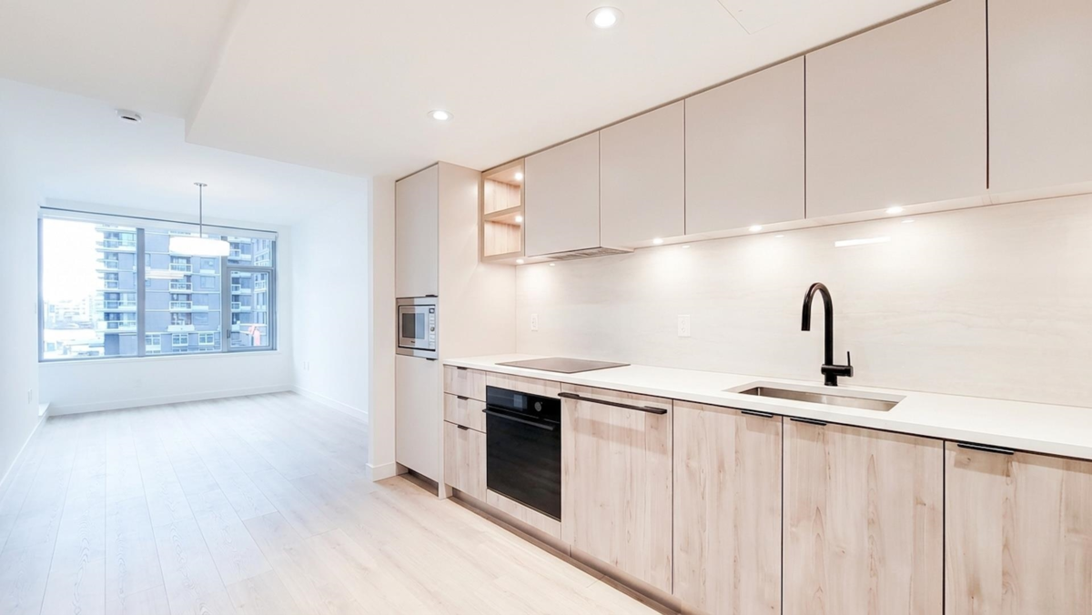 Pantry Photo of 327 755 Harbourside Drive, North Vancouver, BC