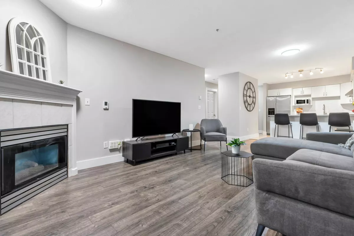 Walk-In Closet Photo of 110 1215 Pacific Street, Coquitlam, BC