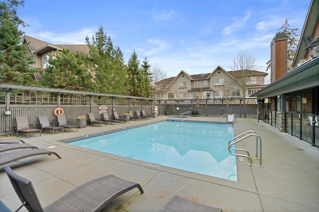 Swimming Pool Photo of 99 2738 158 Street, Surrey, BC