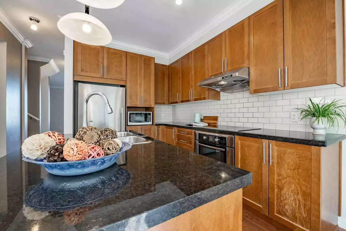 Walk-In Closet Photo of 99 2738 158 Street, Surrey, BC