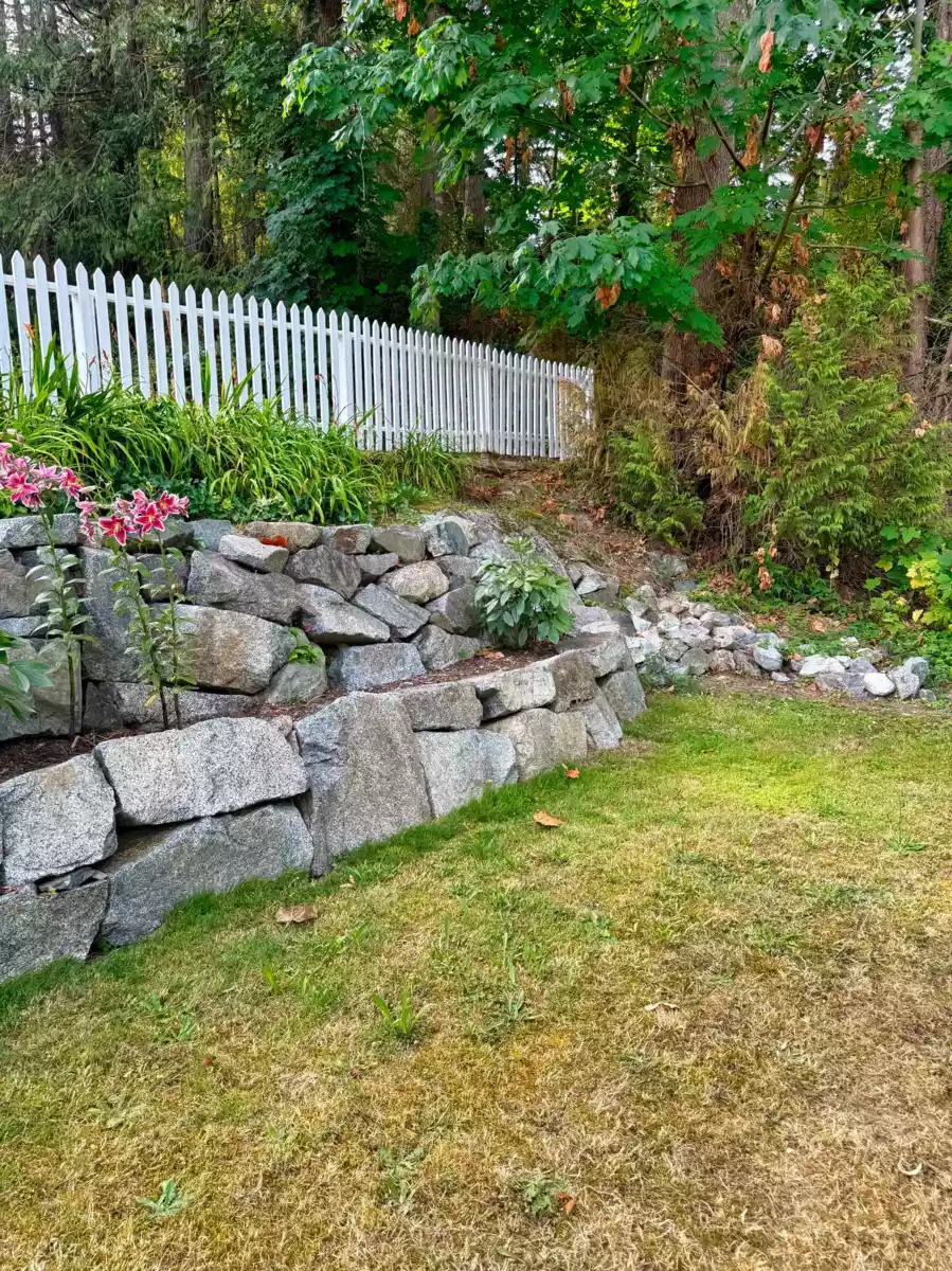 Guest Bathroom Photo of 12886 Lagoon Road, Madeira Park, BC