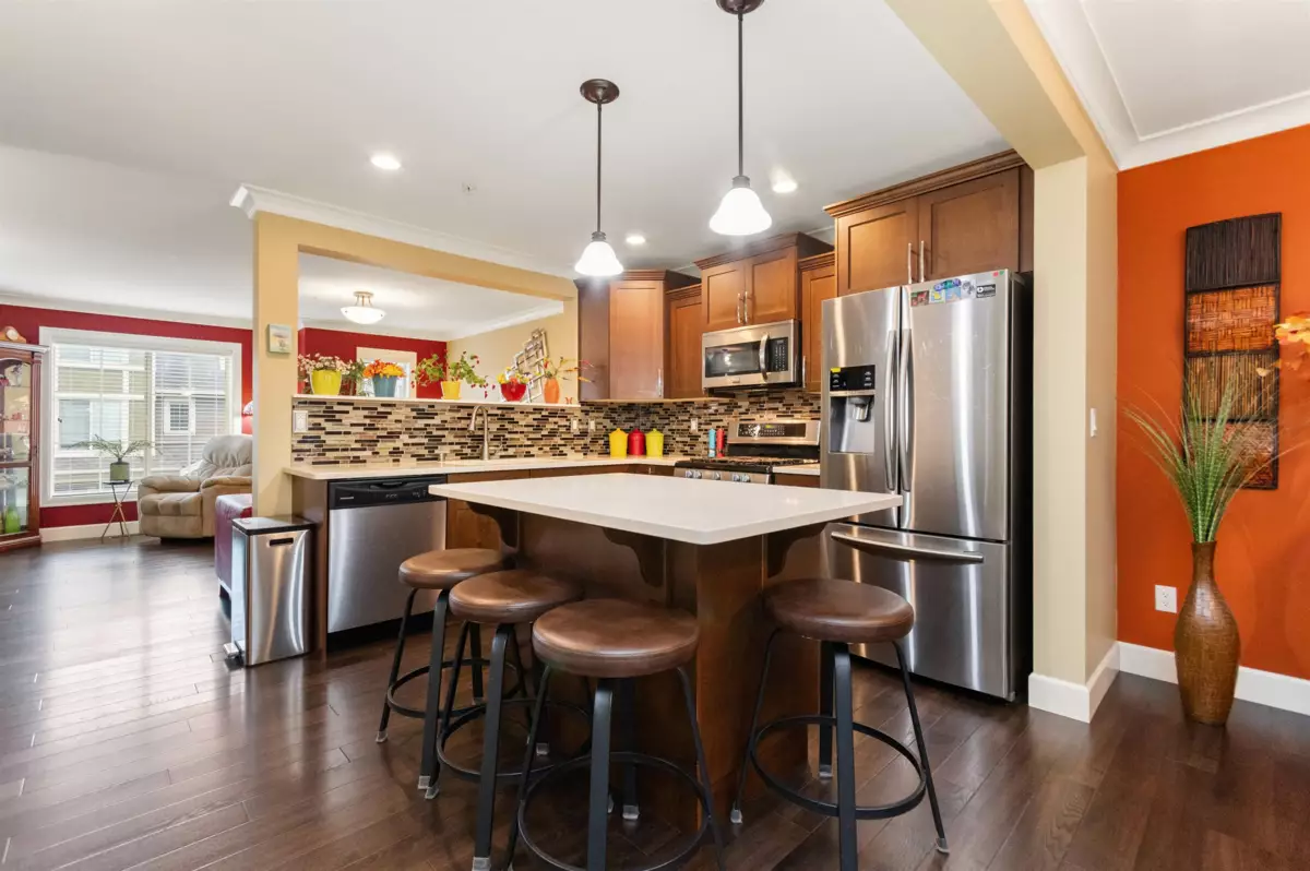 Primary Bedroom Photo of 8 45025 Wolfe Road, Chilliwack, BC