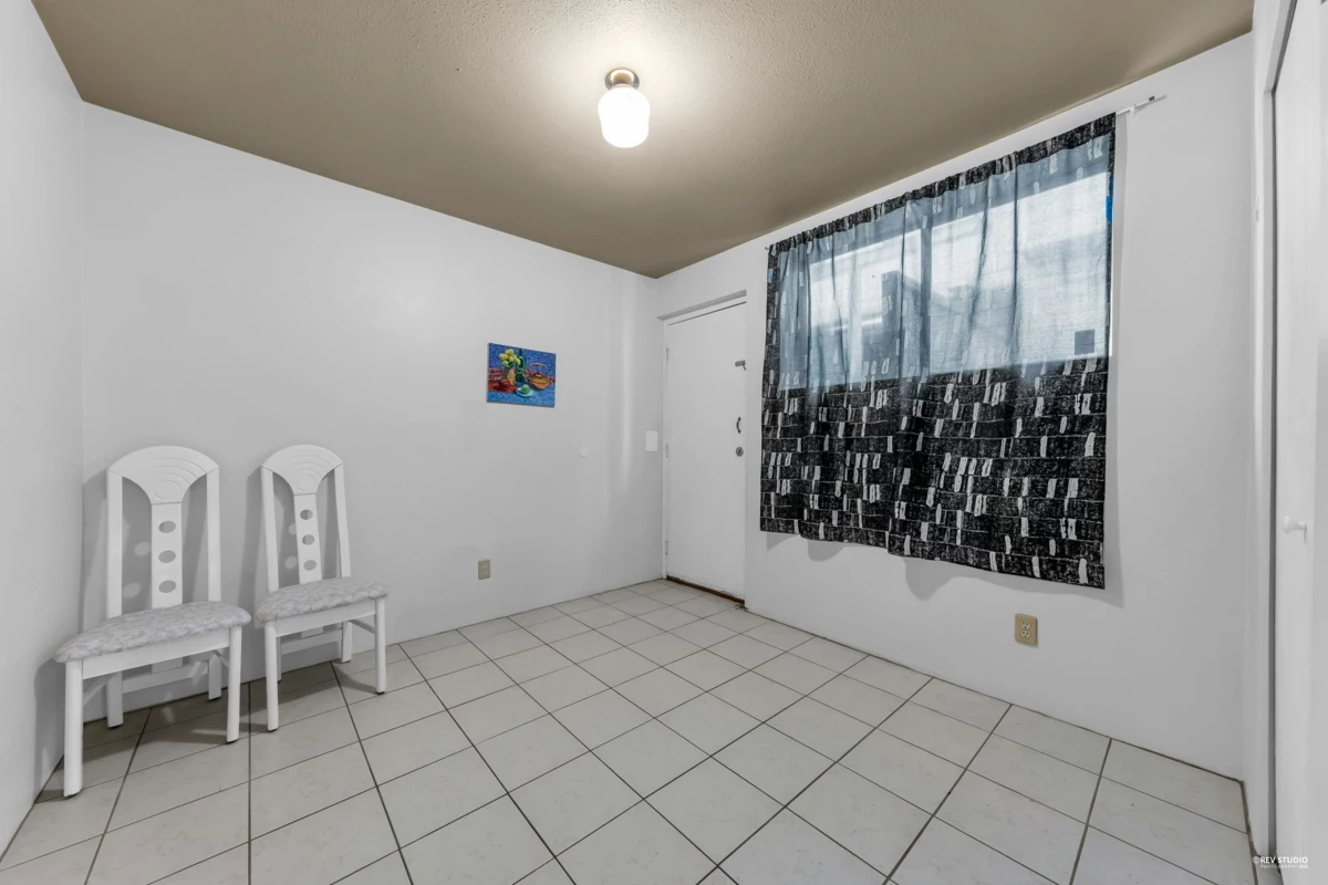 Backyard Photo of 5110 Mckee Street, Burnaby, BC