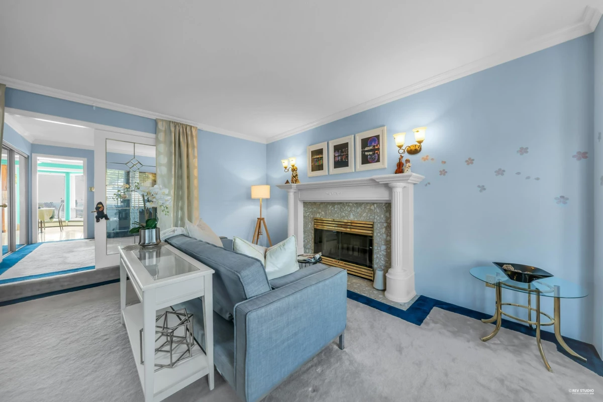 Dining Area Photo of 5110 Mckee Street, Burnaby, BC