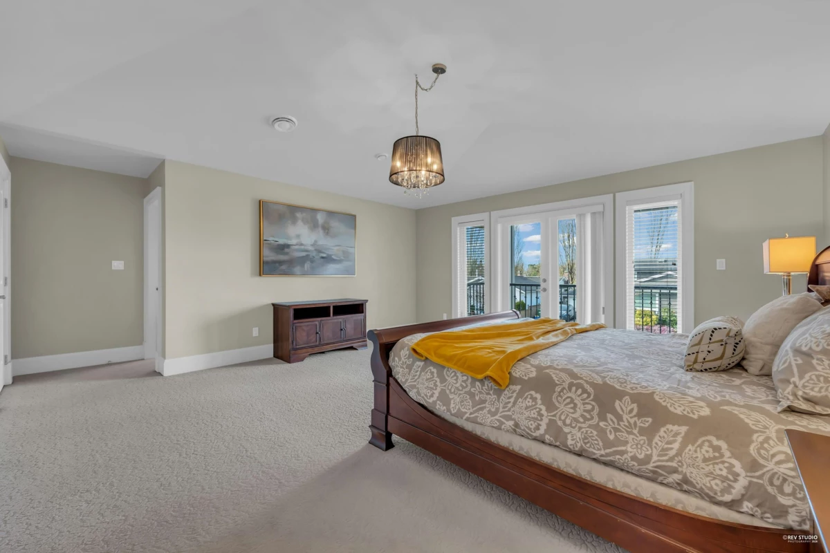 Hallway Photo of 3317 Bentinck Place, Richmond, BC