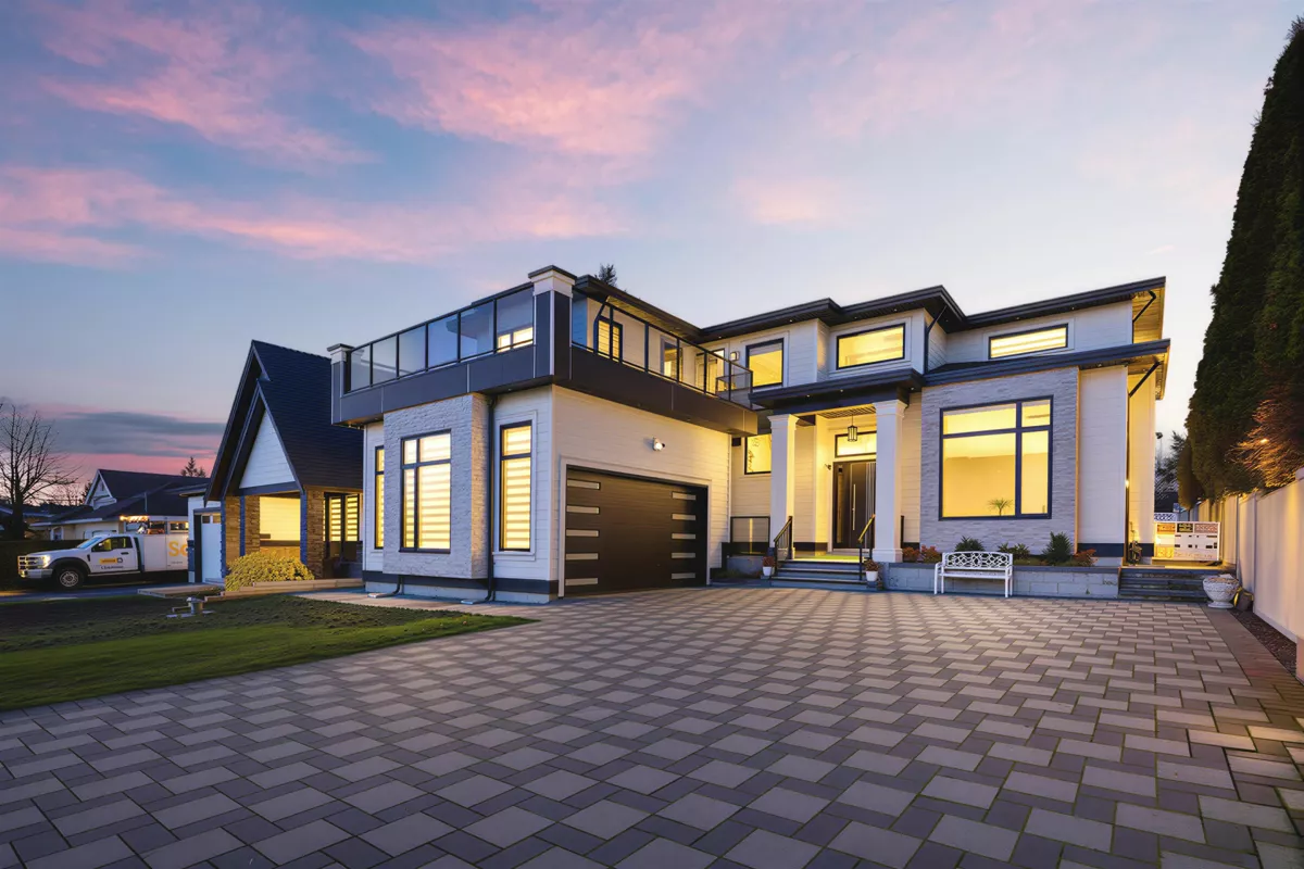 Exterior Front Photo of 17875 59a Avenue, Surrey, BC