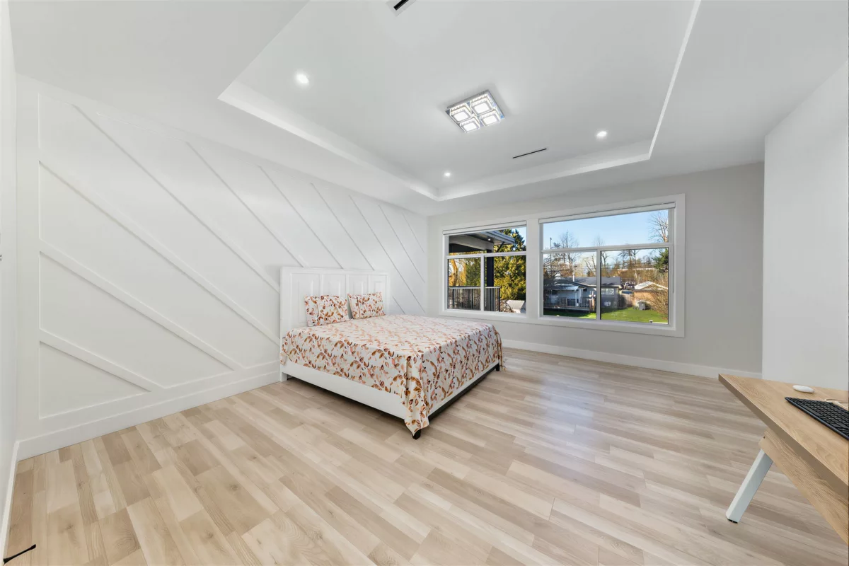 Staircase Photo of 17875 59a Avenue, Surrey, BC