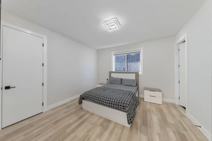 Powder Room Photo of 17875 59a Avenue, Surrey, BC