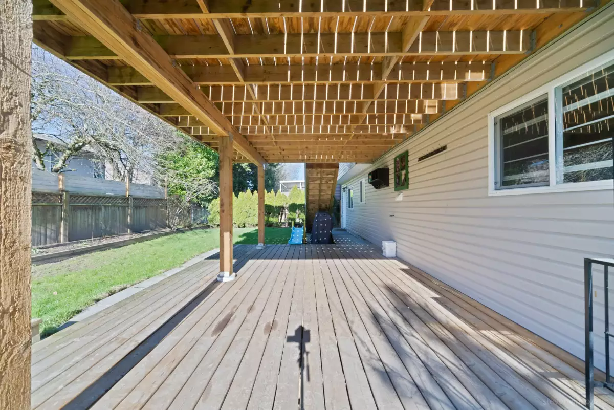 Living Room Photo of 5003 205 Street, Langley, BC