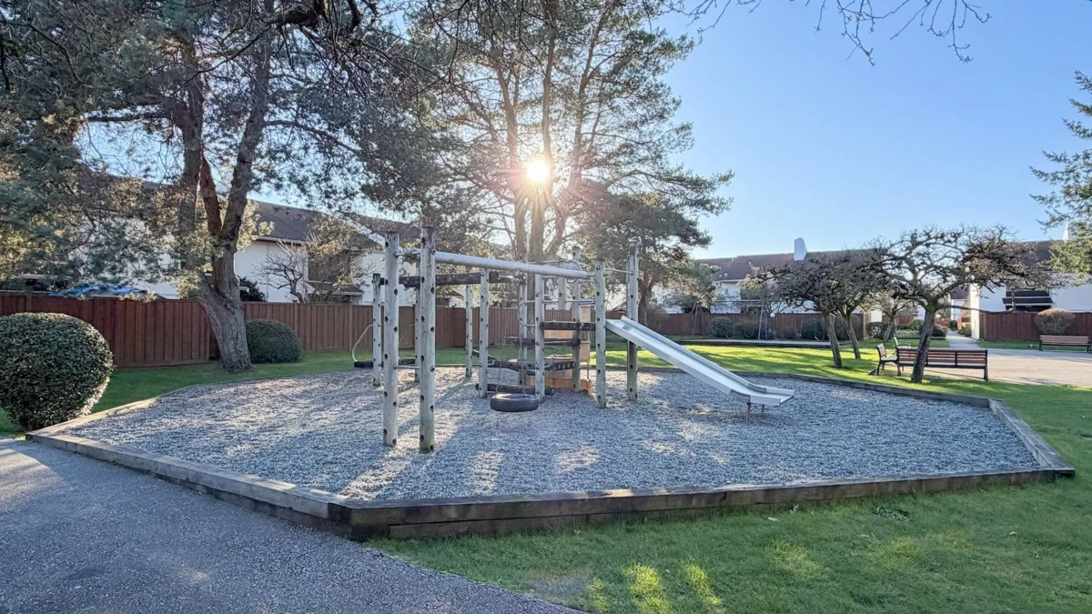 Backyard Photo of 117 9700 Glenacres Drive, Richmond, BC
