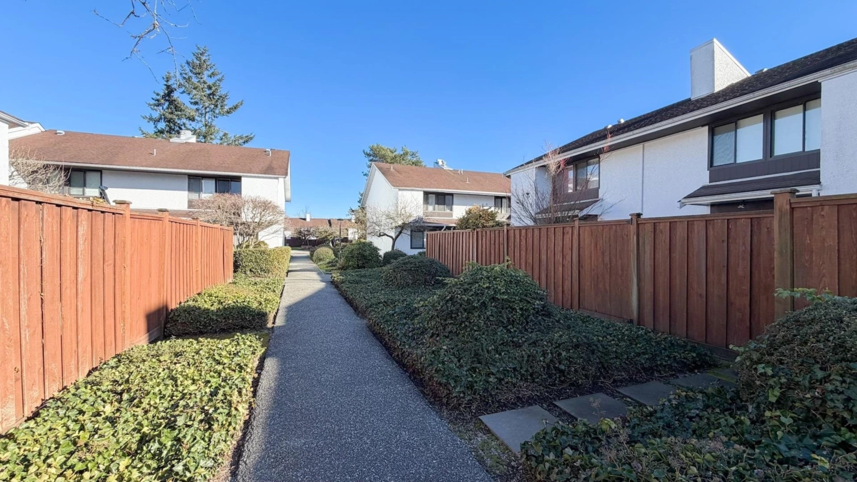 Loft / Bonus Room Photo of 117 9700 Glenacres Drive, Richmond, BC