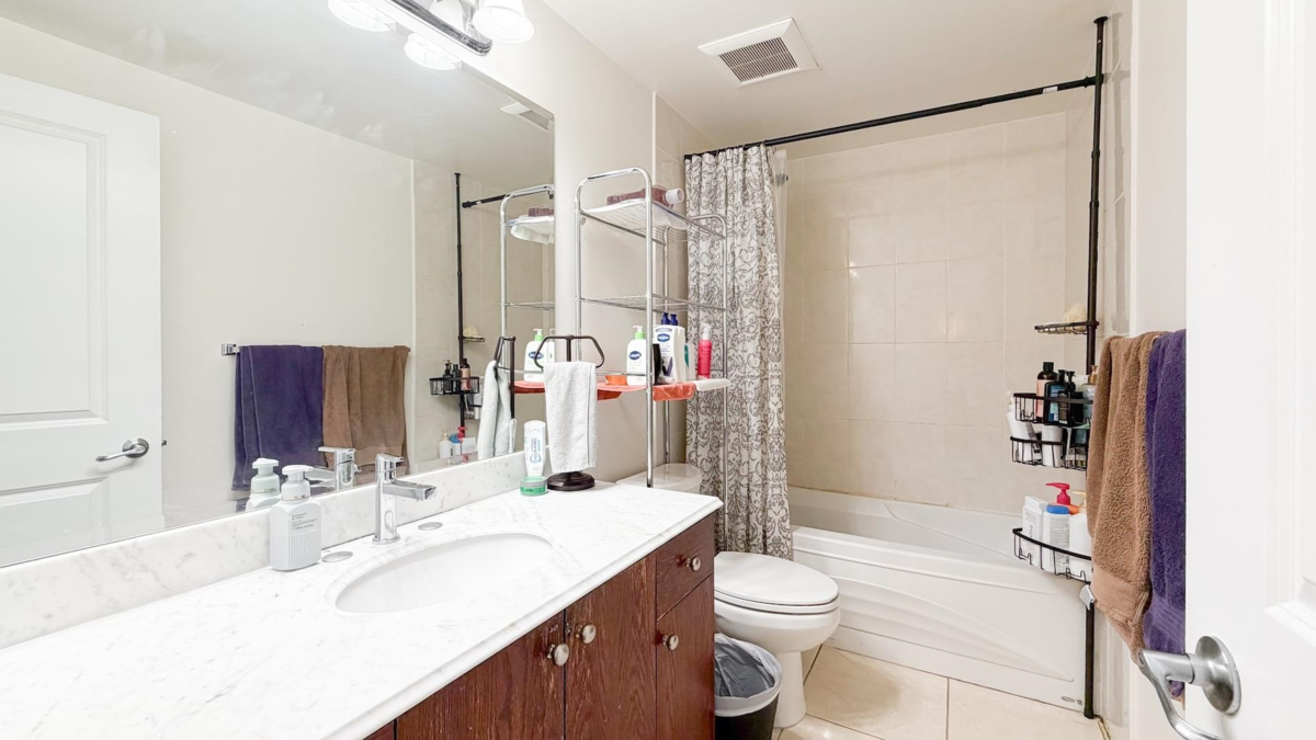 Mudroom Photo of 117 9700 Glenacres Drive, Richmond, BC