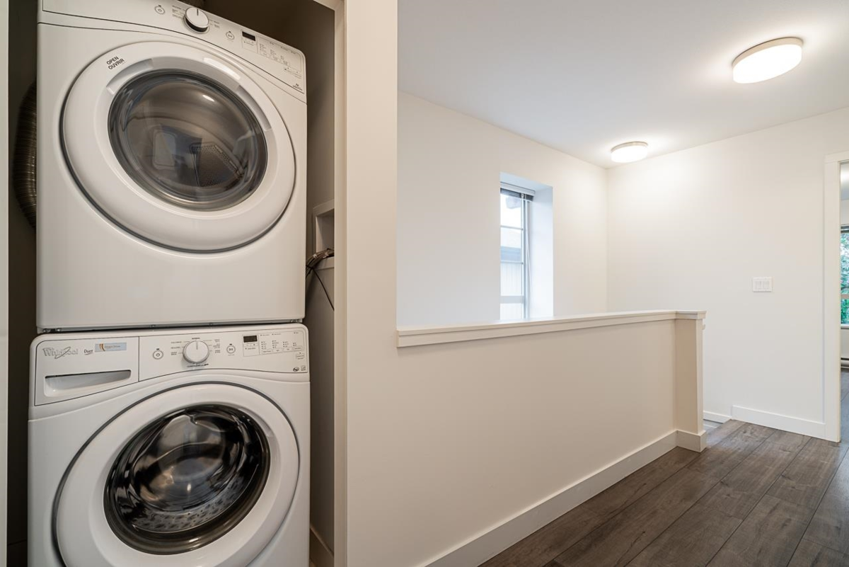 Mudroom Photo of 74 11305 240 Street, Maple Ridge, BC