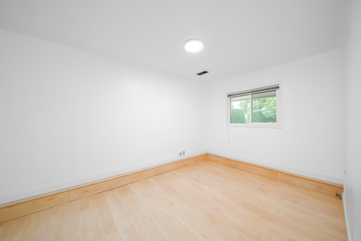 Front Yard Photo of 11700 Kingfisher Drive, Richmond, BC