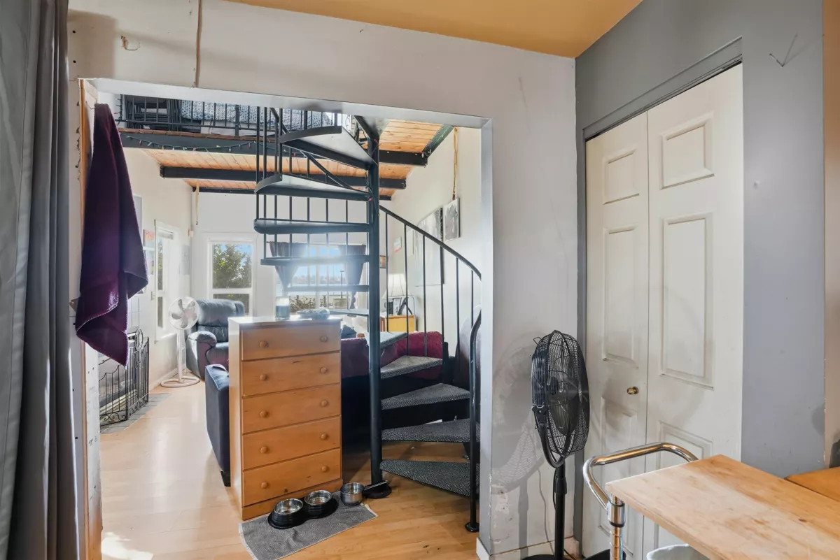 Bedroom 4 Photo of B 403 Alder Street, North Vancouver, BC