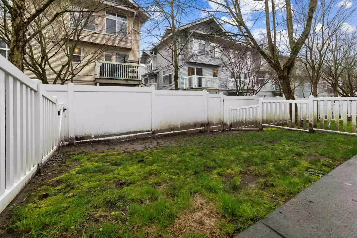 Backyard Photo of 61 7179 201 Street, Langley, BC