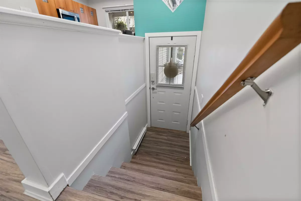 Guest Bathroom Photo of 61 7179 201 Street, Langley, BC