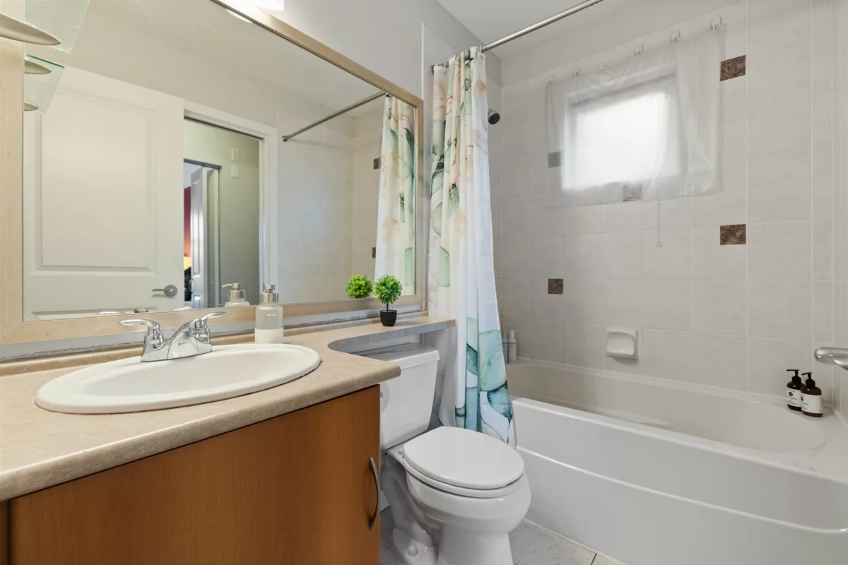 Mudroom Photo of 61 7179 201 Street, Langley, BC