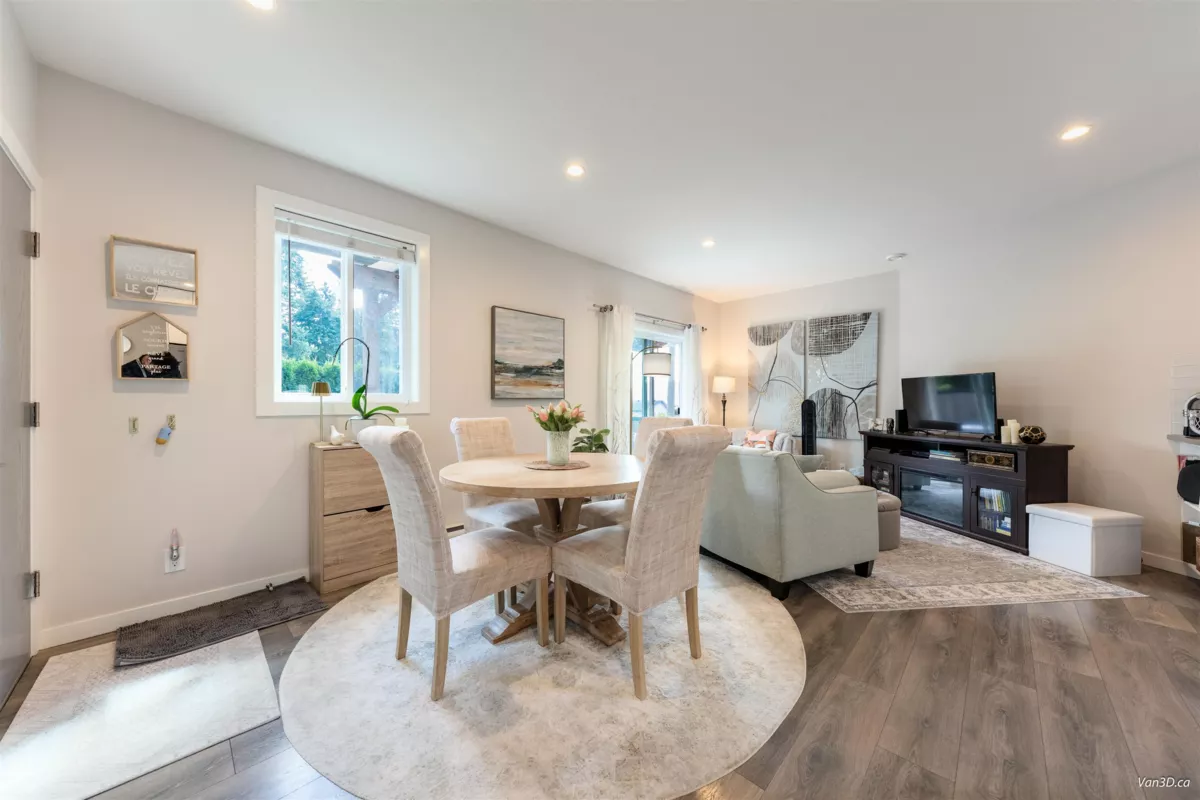Garage Interior Photo of 949 Hartford Place, North Vancouver, BC