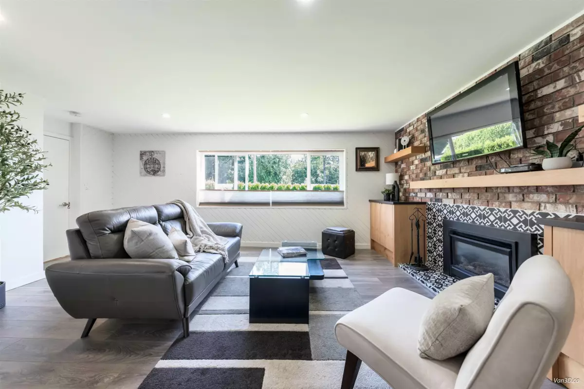 Office / Den Photo of 949 Hartford Place, North Vancouver, BC