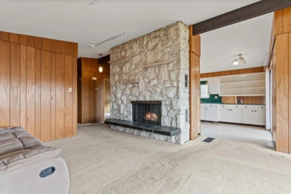 Pantry Photo of 14667 W Beach Avenue, White Rock, BC