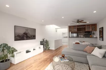 10 766 W 7th Avenue, Vancouver, BC, Vancouver — Townhouse for sale