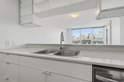 1707 928 Beatty Street, Vancouver, BC, Vancouver — Apartment/Condo for sale