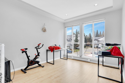 Breakfast Nook Photo of 25 7250 144 Street, Surrey, BC