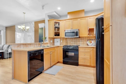 Powder Room Photo of 25 7250 144 Street, Surrey, BC