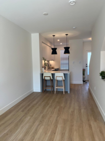 Kitchen Island Photo of 1411 Shoal Way, Squamish, BC