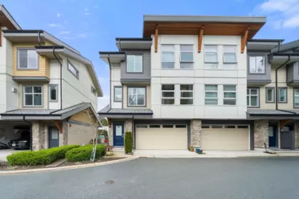 13 39548 Loggers Lane, Squamish, BC, Squamish — Townhouse for sale