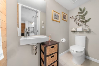 Hot Tub / Spa Photo of 13 39548 Loggers Lane, Squamish, BC