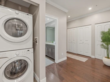 Powder Room Photo of 201 2664 Kingsway Avenue, Port Coquitlam, BC