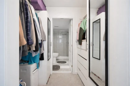 Guest Bathroom Photo of 131 33173 Old Yale Road, Abbotsford, BC